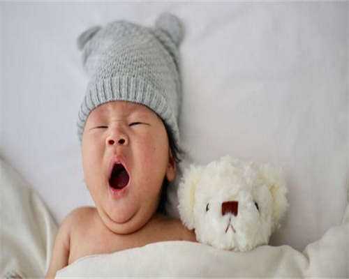 坐月子吃老母鸡汤好吗